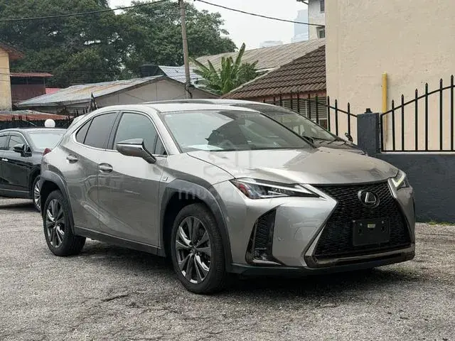 Lexus Ux200