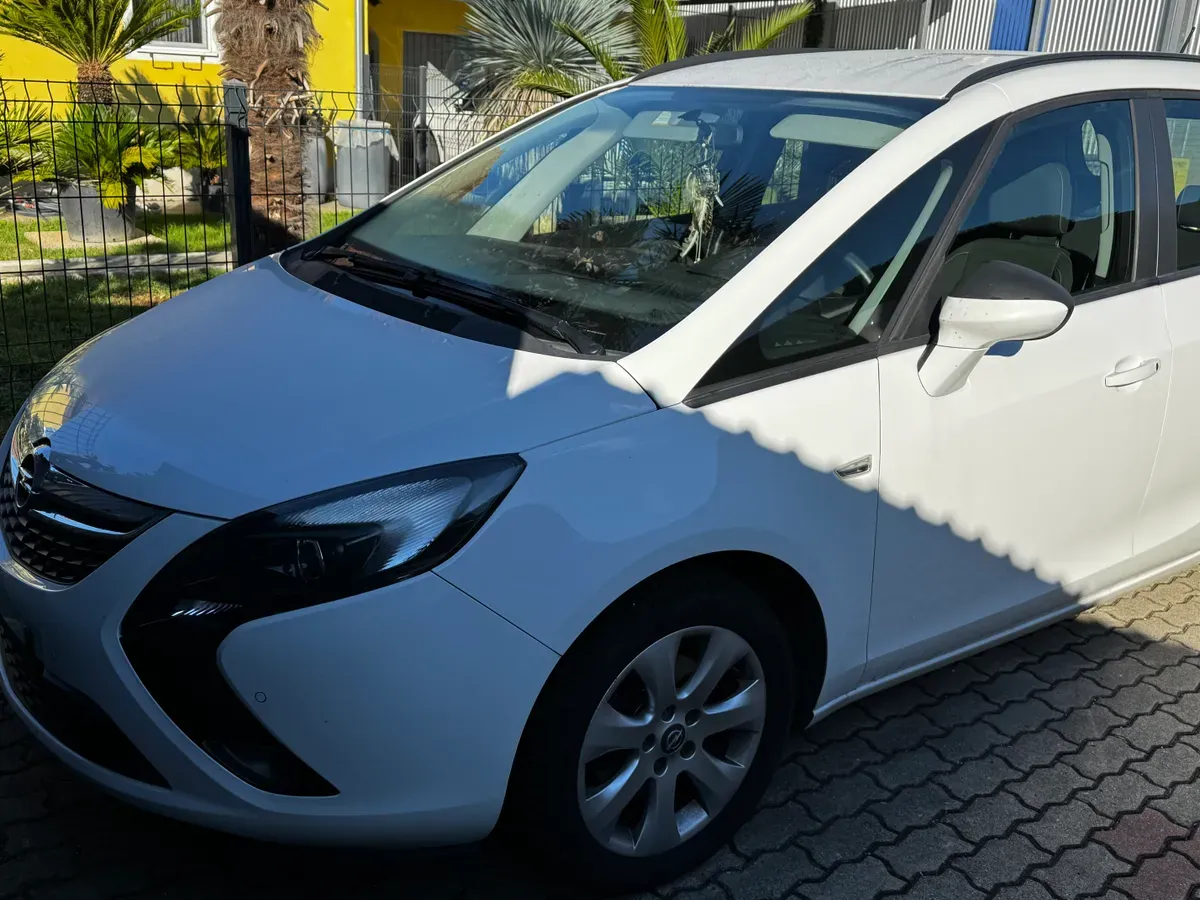 Opel Zafira Tourer