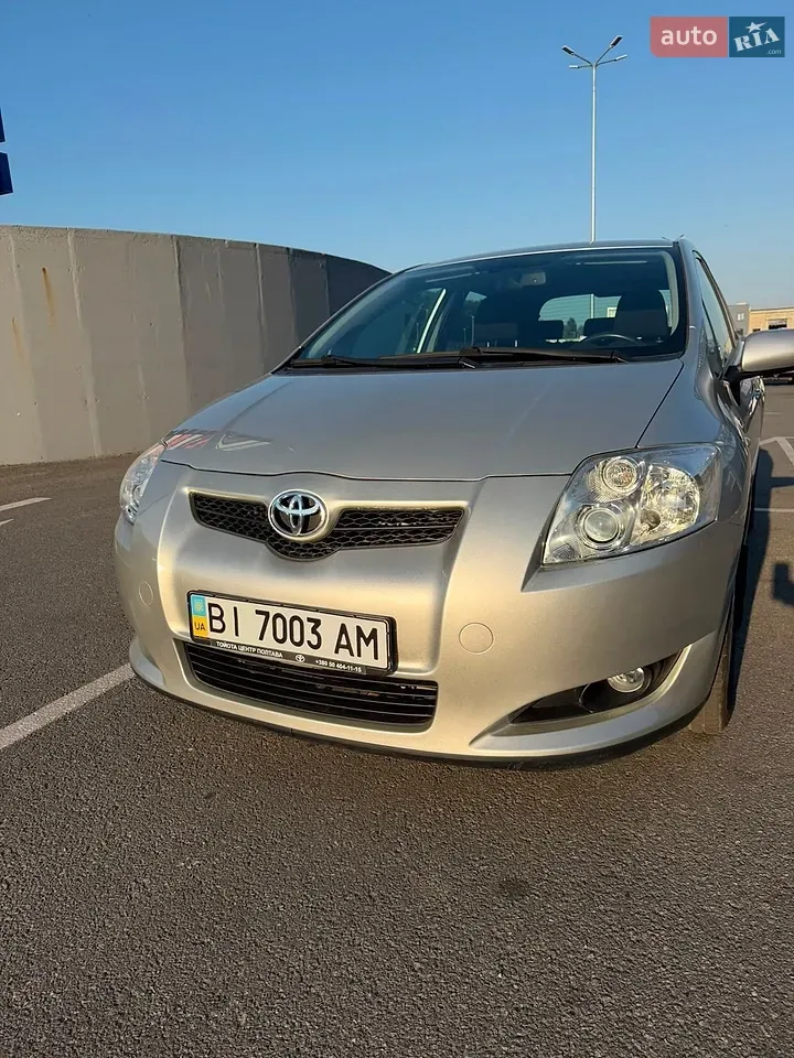 Toyota Auris