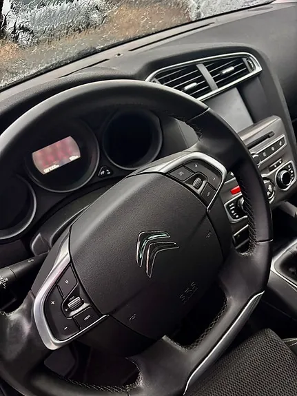Citroen C4 2015 photo 5