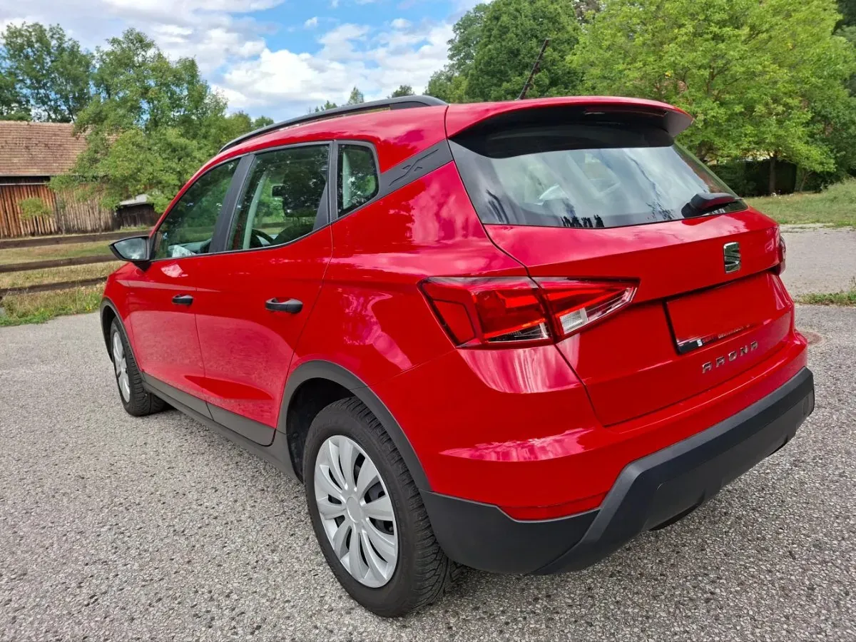 Seat Arona 2020 photo 3