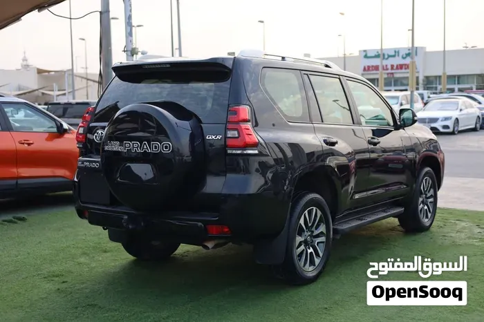 Toyota Prado 2023 photo 4