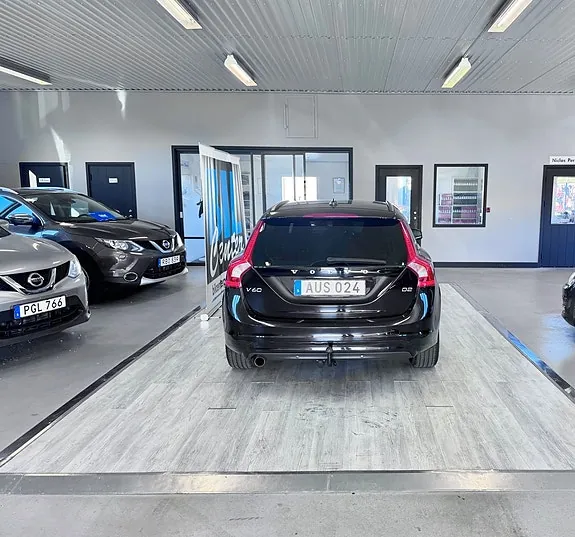 Volvo V60 2014 photo 3