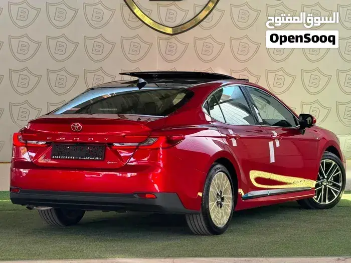 Toyota Camry 2025 photo 3