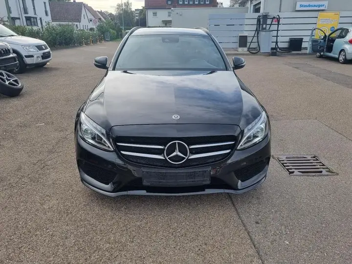 Mercedes-Benz C 400