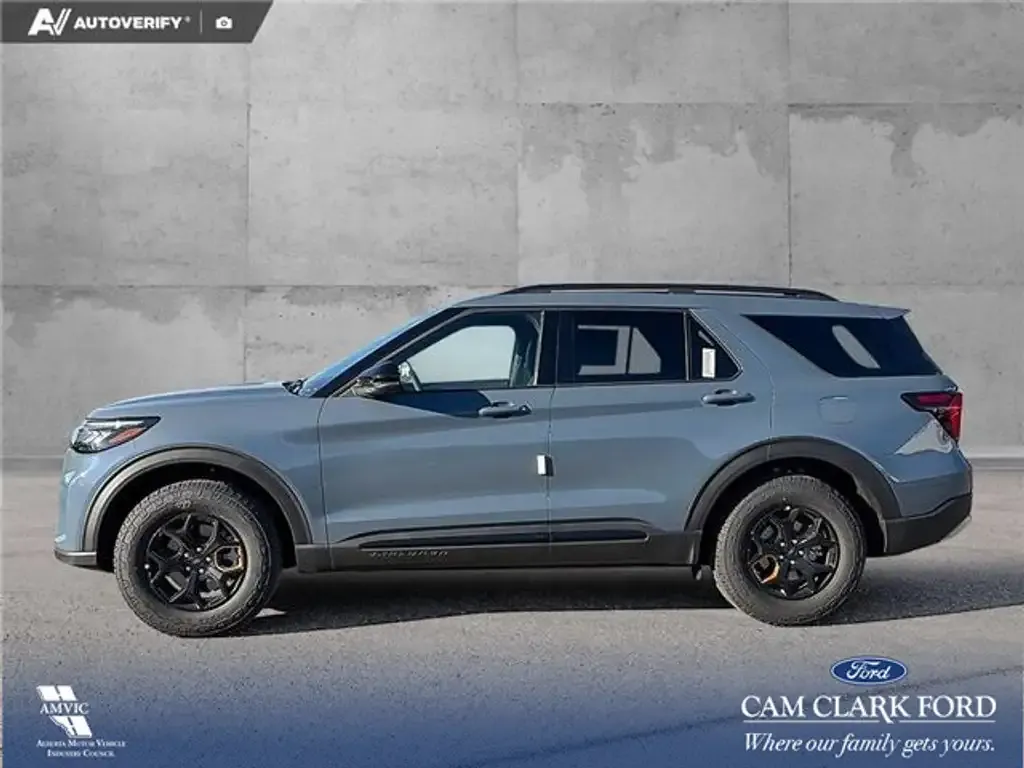Ford Explorer 2027 photo 3