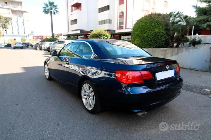 BMW 320D 2010 photo 5