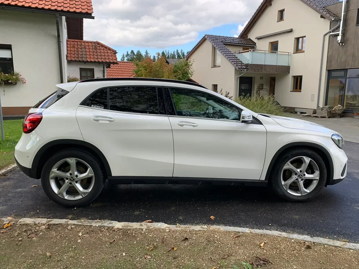 Mercedes-Benz Gla 2018 photo 3