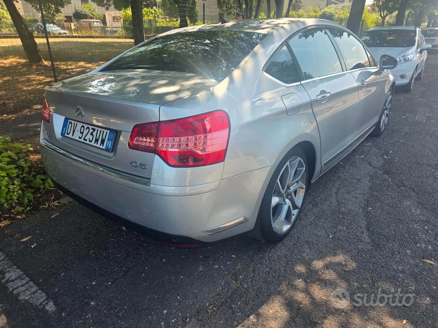Citroen C5 2009 photo 4
