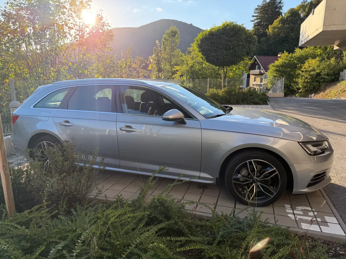 Audi A4 2018 photo 3