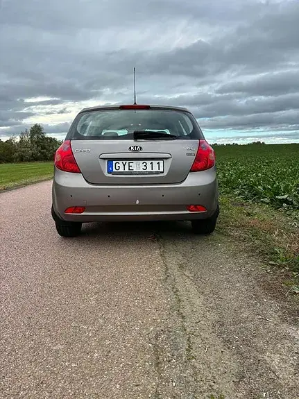Kia Ceed 2008 photo 4