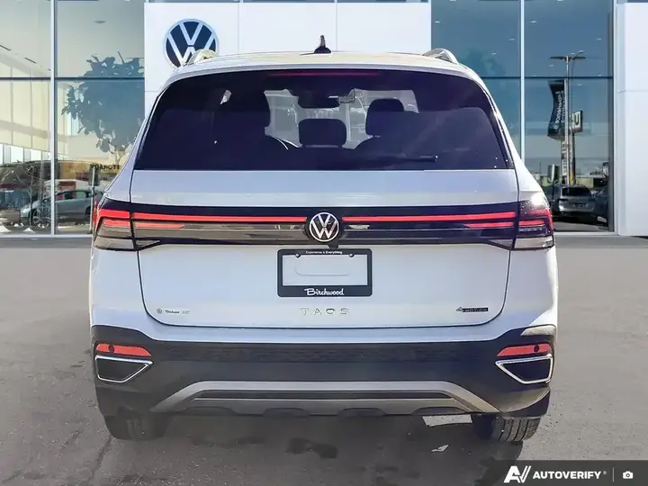 Volkswagen Taos 2025 photo 5