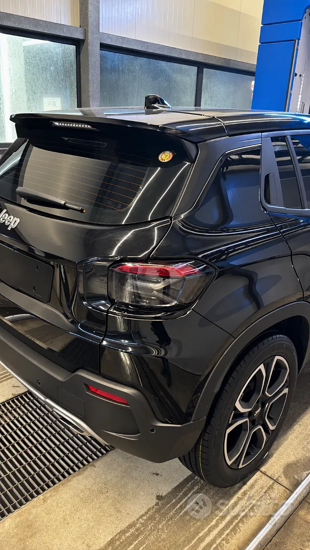 Jeep Avenger Altitude 2023 photo 2