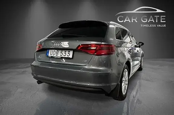 Audi A3 2015 photo 5
