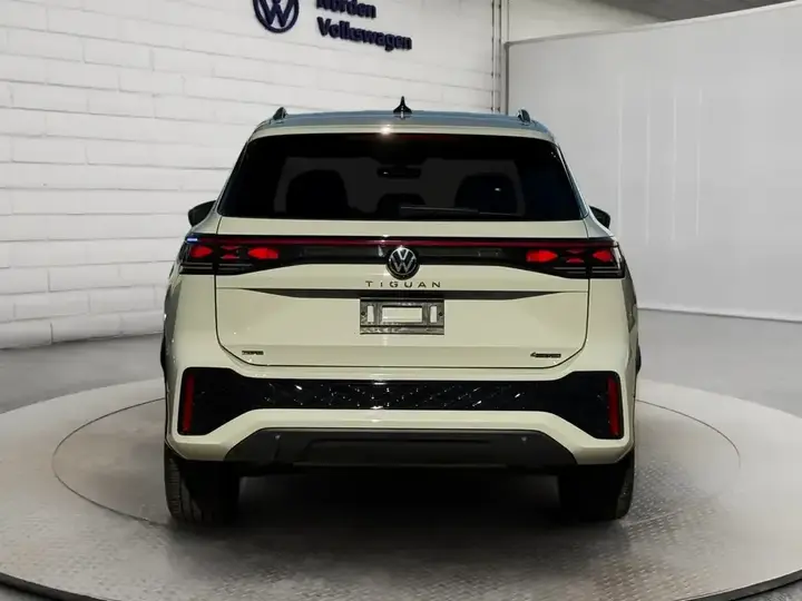 Volkswagen Tiguan 2026 photo 4