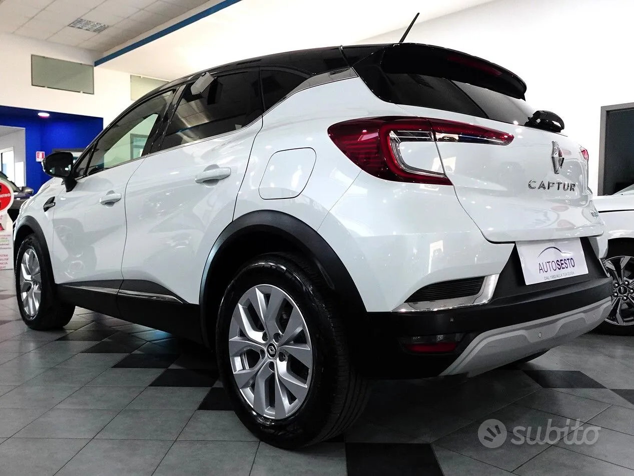 Renault Captur 2022 photo 5
