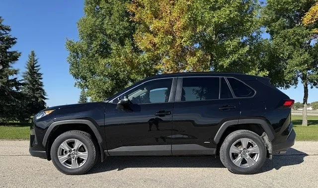 Toyota Rav4 2022 photo 2
