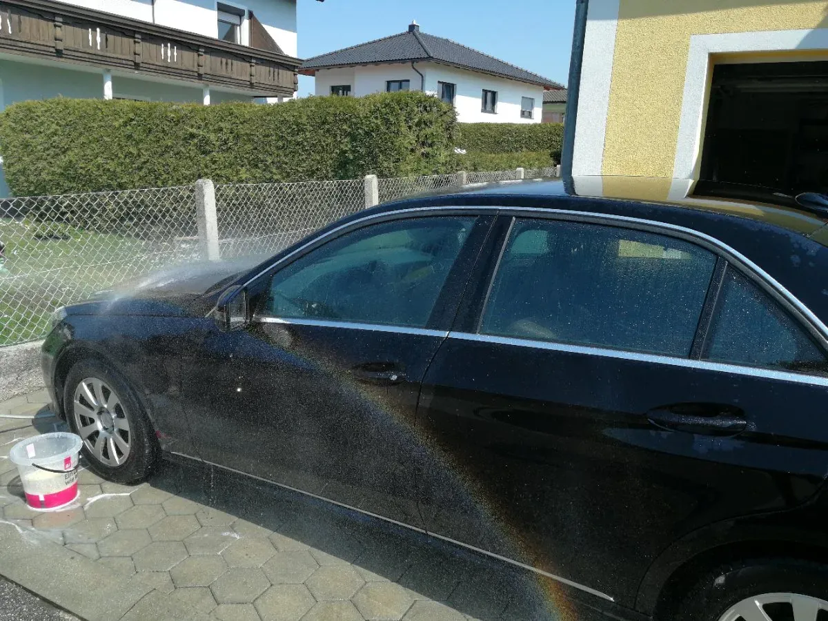 Mercedes-Benz E-Class 2015 photo 2