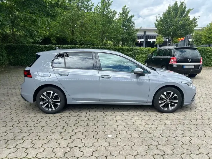 Volkswagen Golf 8