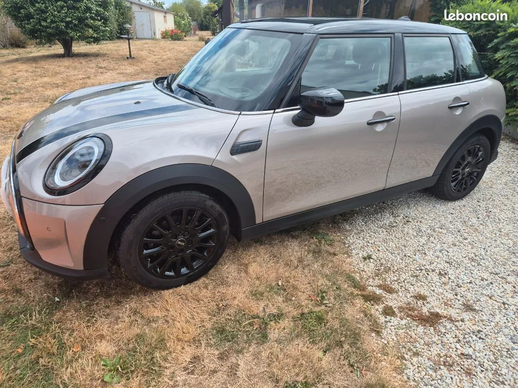 Mini Cooper 2023 photo 2