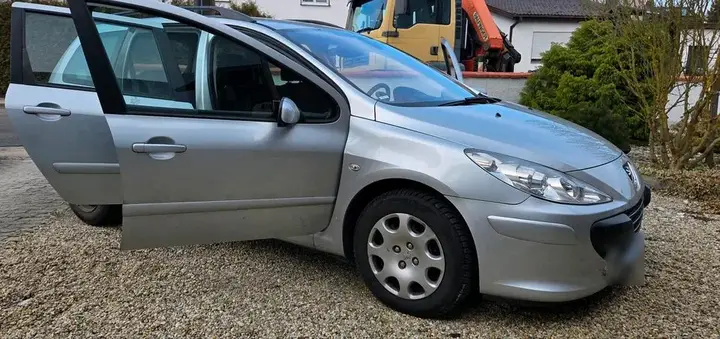 Peugeot 307