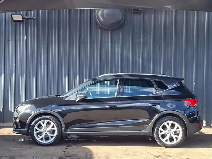 Seat Arona 2022 photo 4