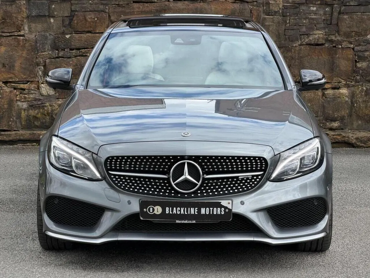 Mercedes-Benz C-Class 2019 photo 2