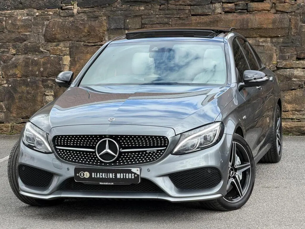 Mercedes-Benz C-Class 2019 photo 3