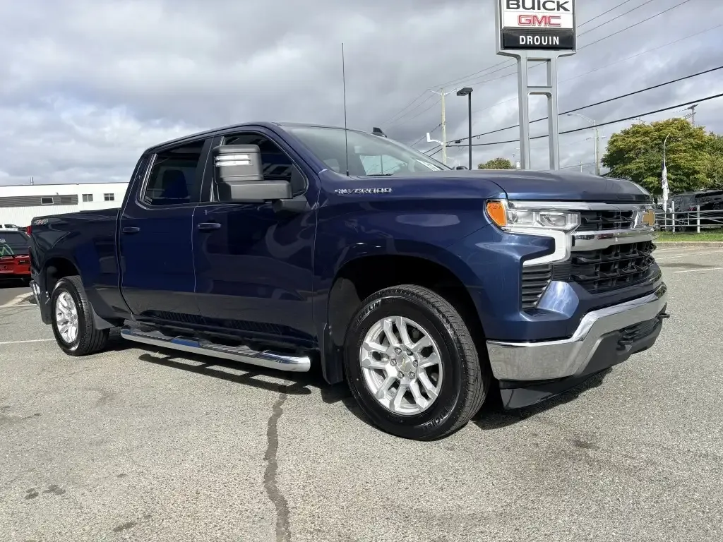 Chevrolet Silverado 1500 2023 photo 2