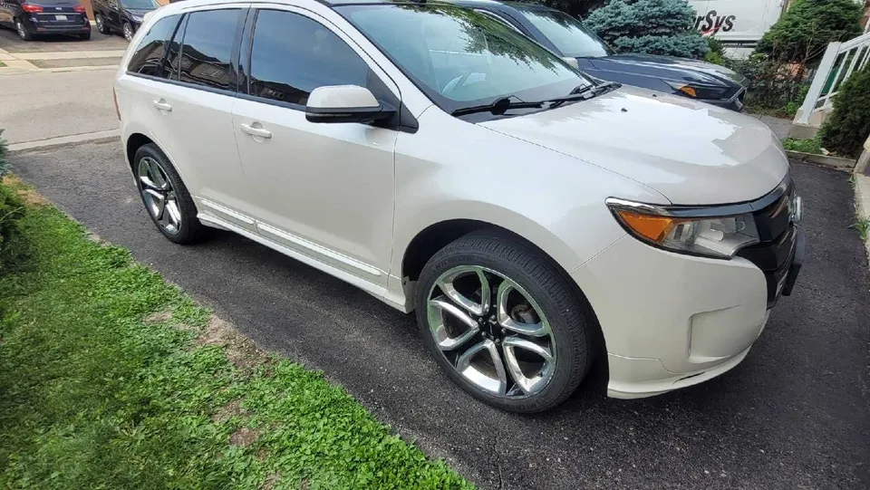 Ford Edge 2013 photo 3