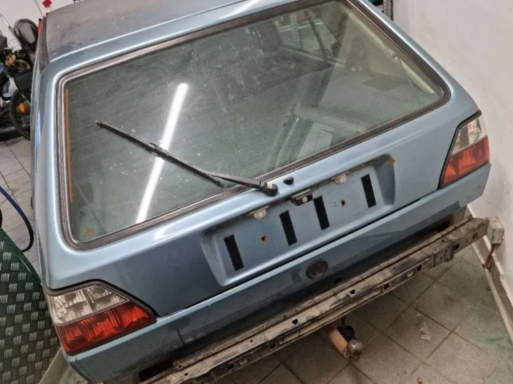 Volkswagen Golf 1990 photo 3