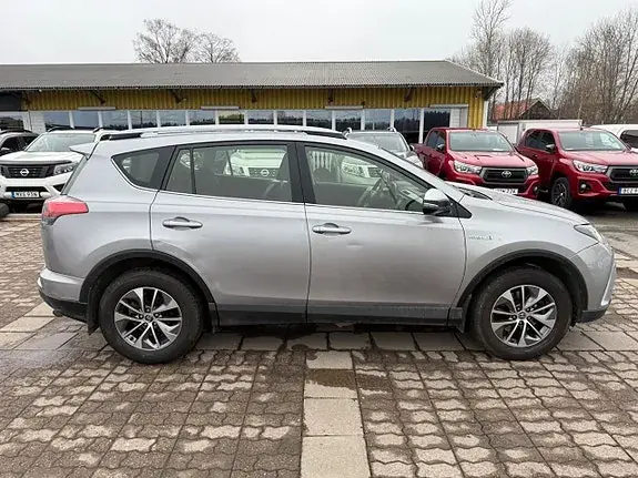 Toyota Rav4 2018 photo 5