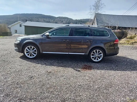 Volkswagen Passat 2014 photo 4