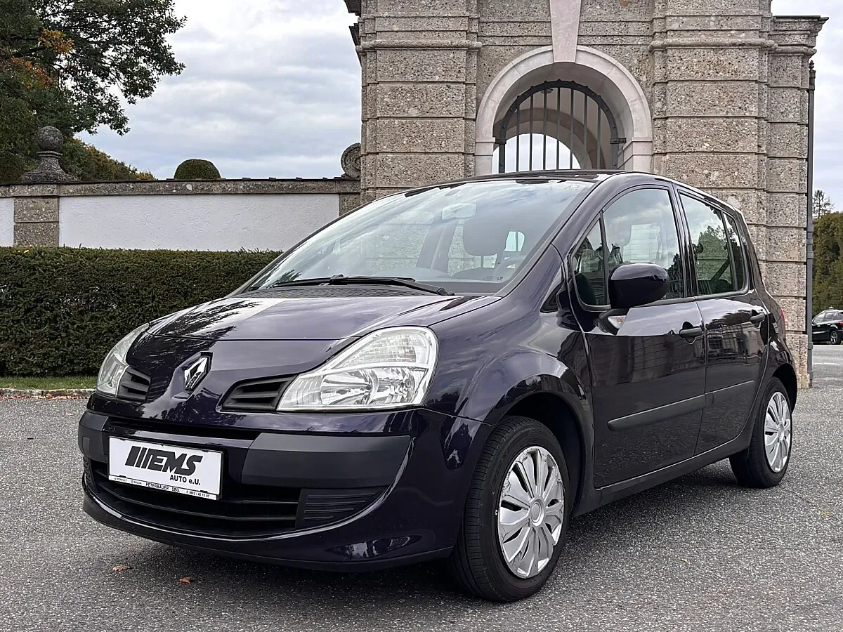 Renault Modus 2010 photo 2