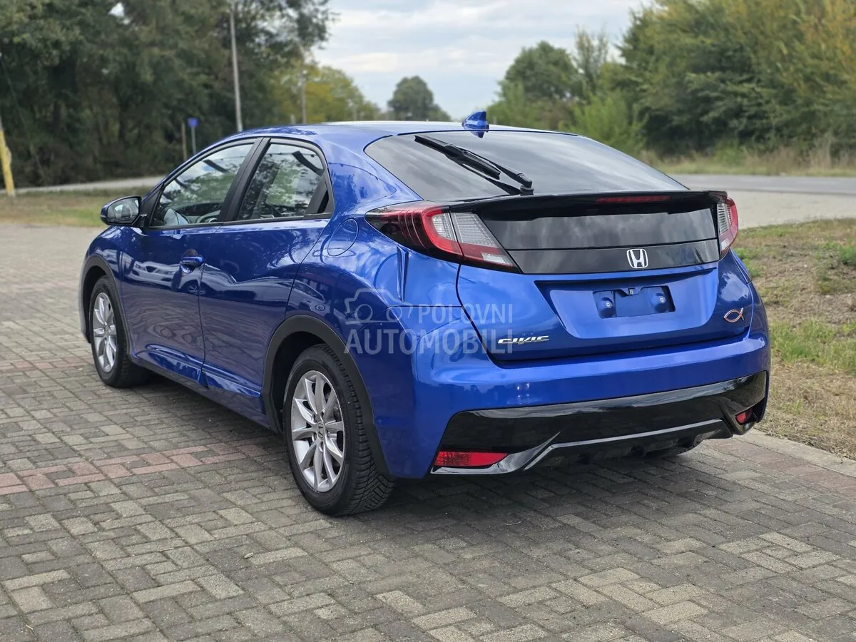 Honda Civic 2015 photo 4