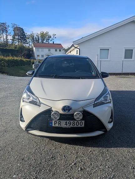 Toyota Yaris 2018 photo 3