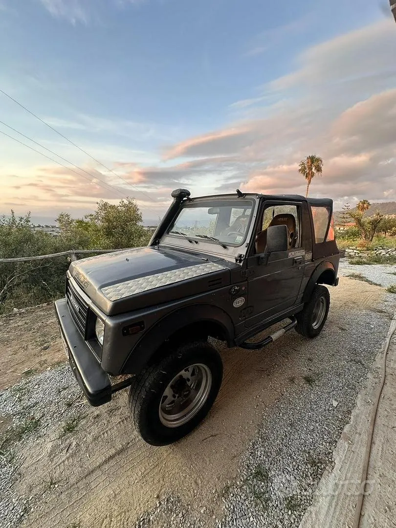 Suzuki Samurai 1988 photo 3