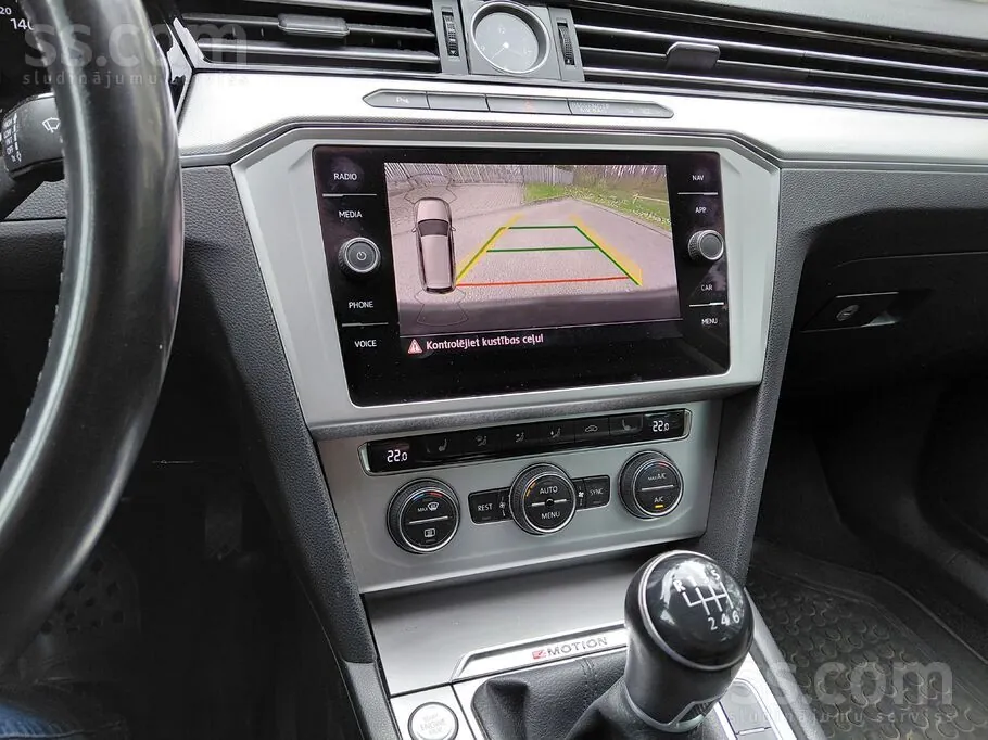 Volkswagen Passat 2018 photo 3