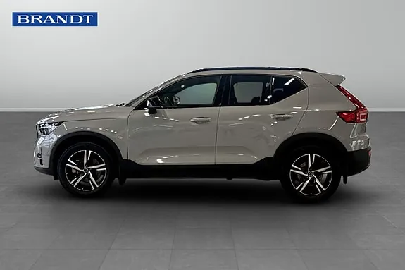 Volvo Xc40 2025 photo 4