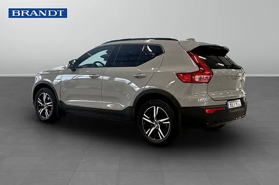 Volvo Xc40 2025 photo 5