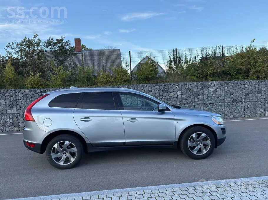 Volvo Xc60 2011 photo 5