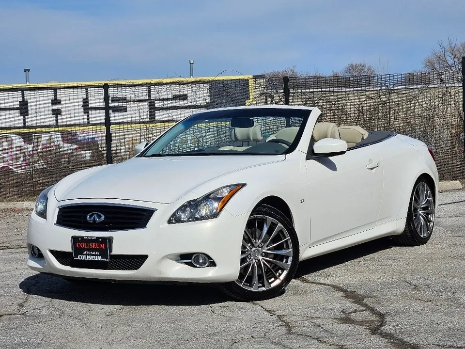 Infiniti Q60