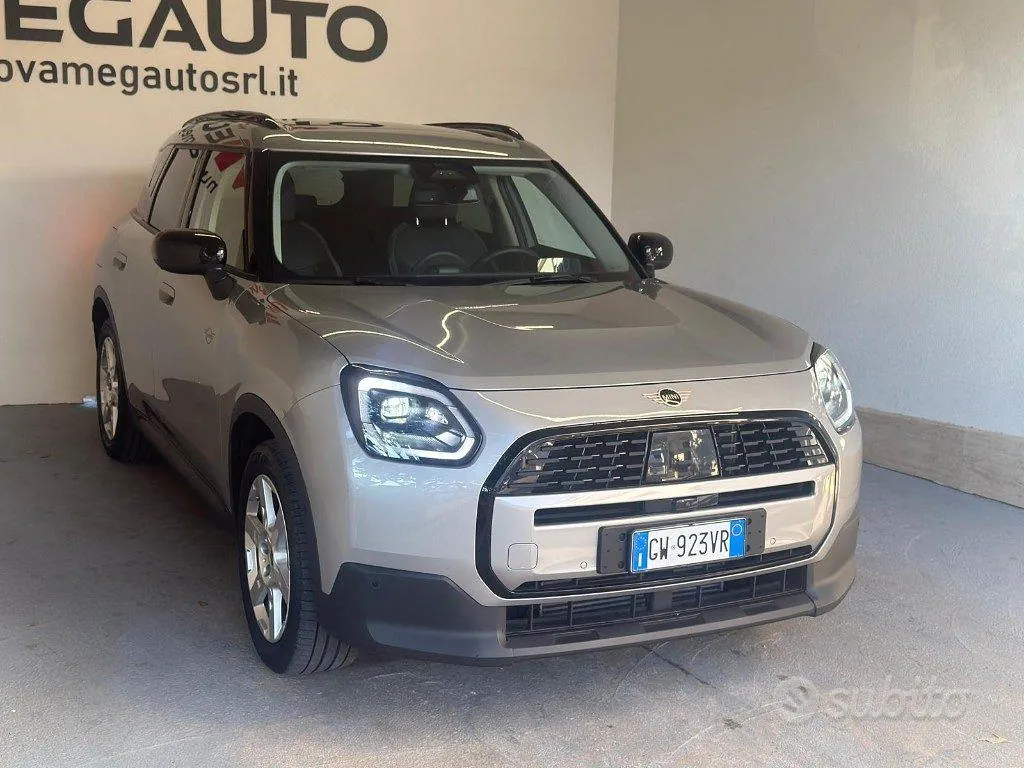 Mini Countryman 2024 photo 2