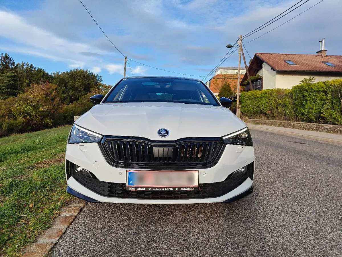 Skoda Scala 2021 photo 2