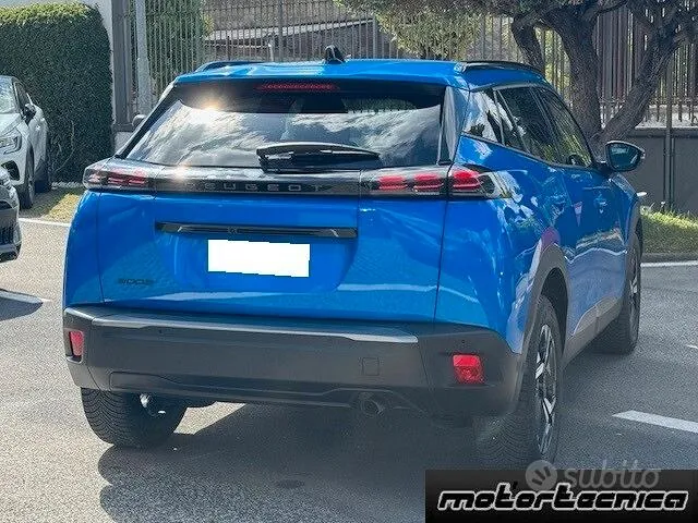Peugeot 2008 2024 photo 3