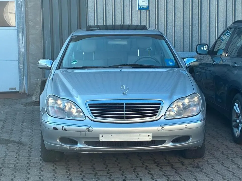 Mercedes-Benz S 320