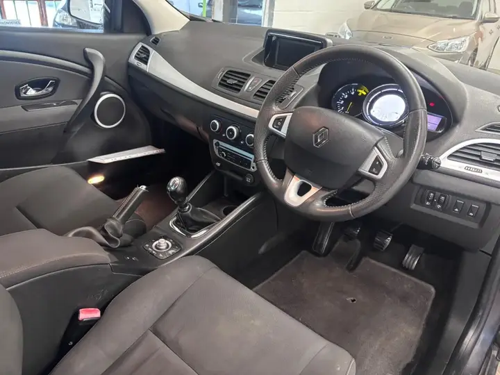 Renault Megane 2012 photo 5