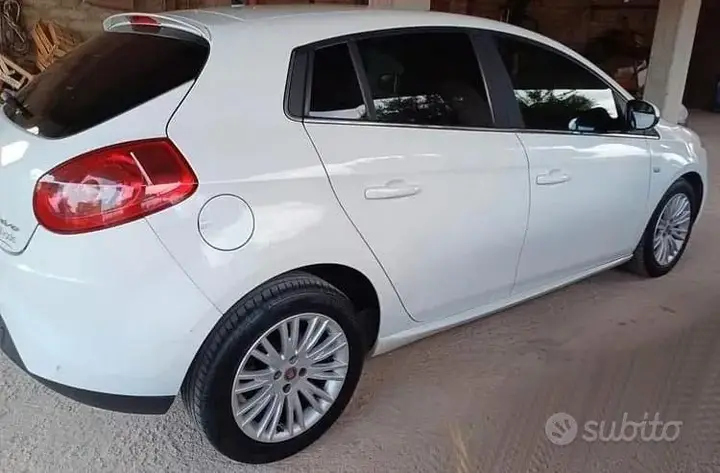Fiat Bravo 2010 photo 2