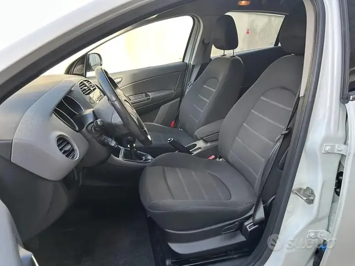 Fiat Bravo 2010 photo 4