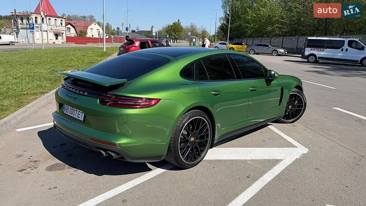 Porsche Panamera 2018 photo 5